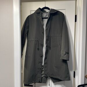 NWT Seraphine Green Maternity 4 in 1 coat. Size 8 US ( 12 UK)